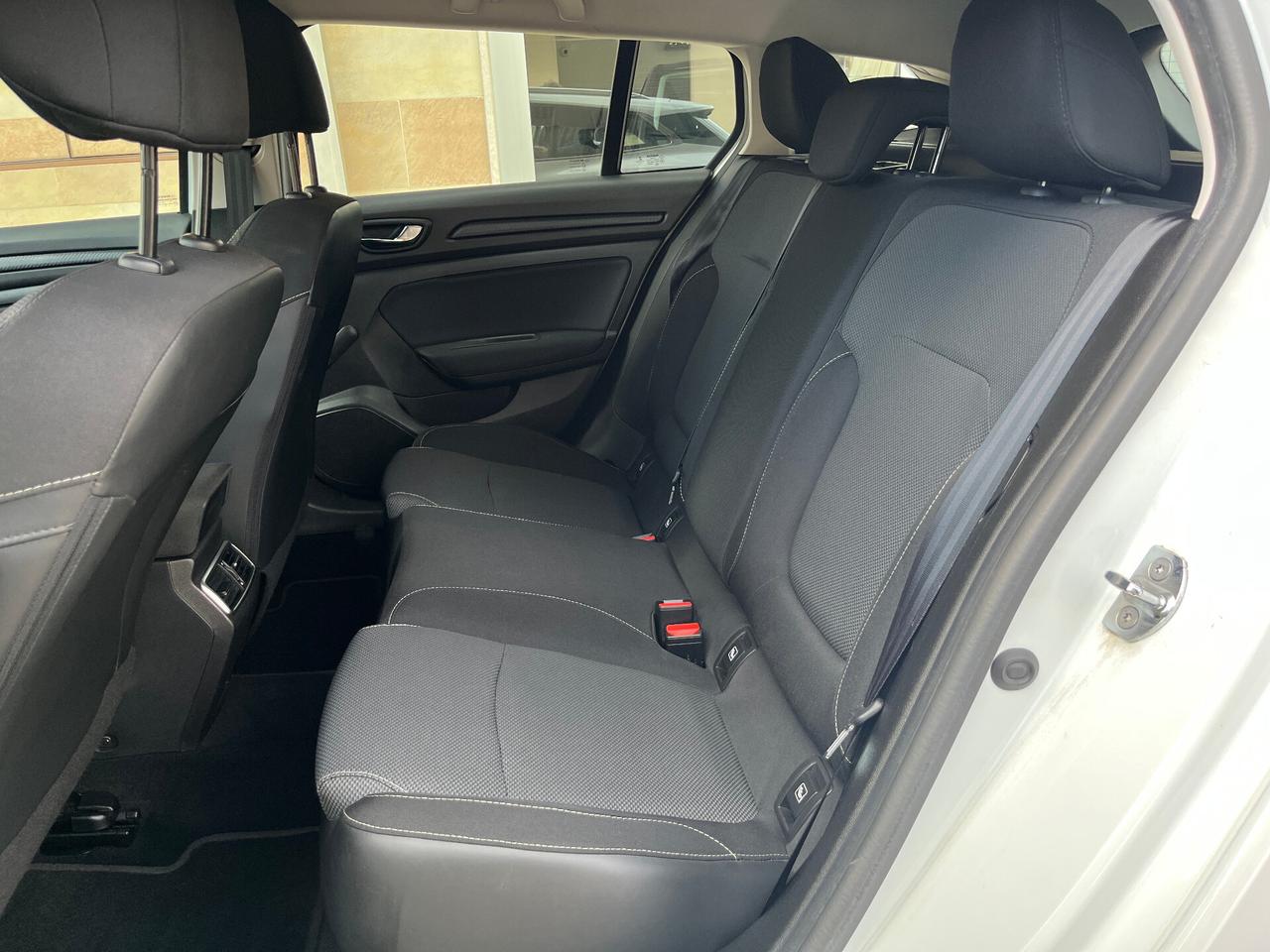 Renault Megane Sporter Blue dCi 115 CV Duel