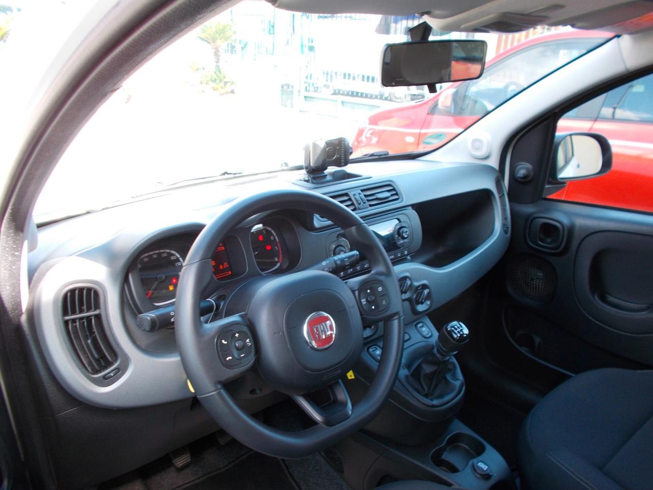 FIAT PANDA 1.2 WAZE CROSS