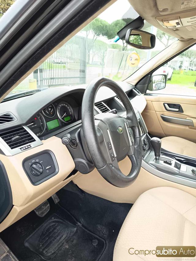 LAND ROVER Range Rover Sport 2.7 TDV6 SE