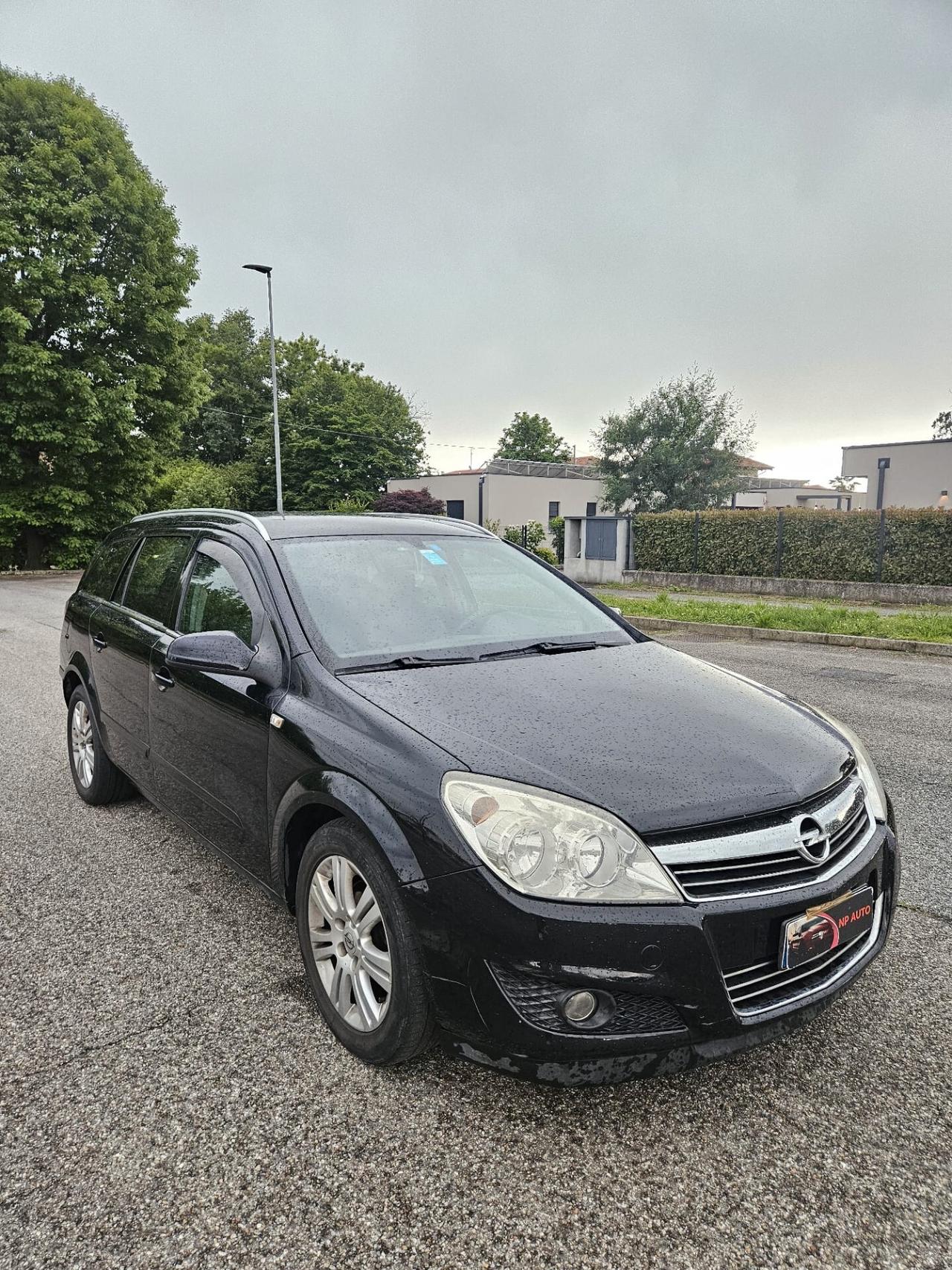 Opel Astra 1.7 CDTI 101CV 5 porte Cosmo