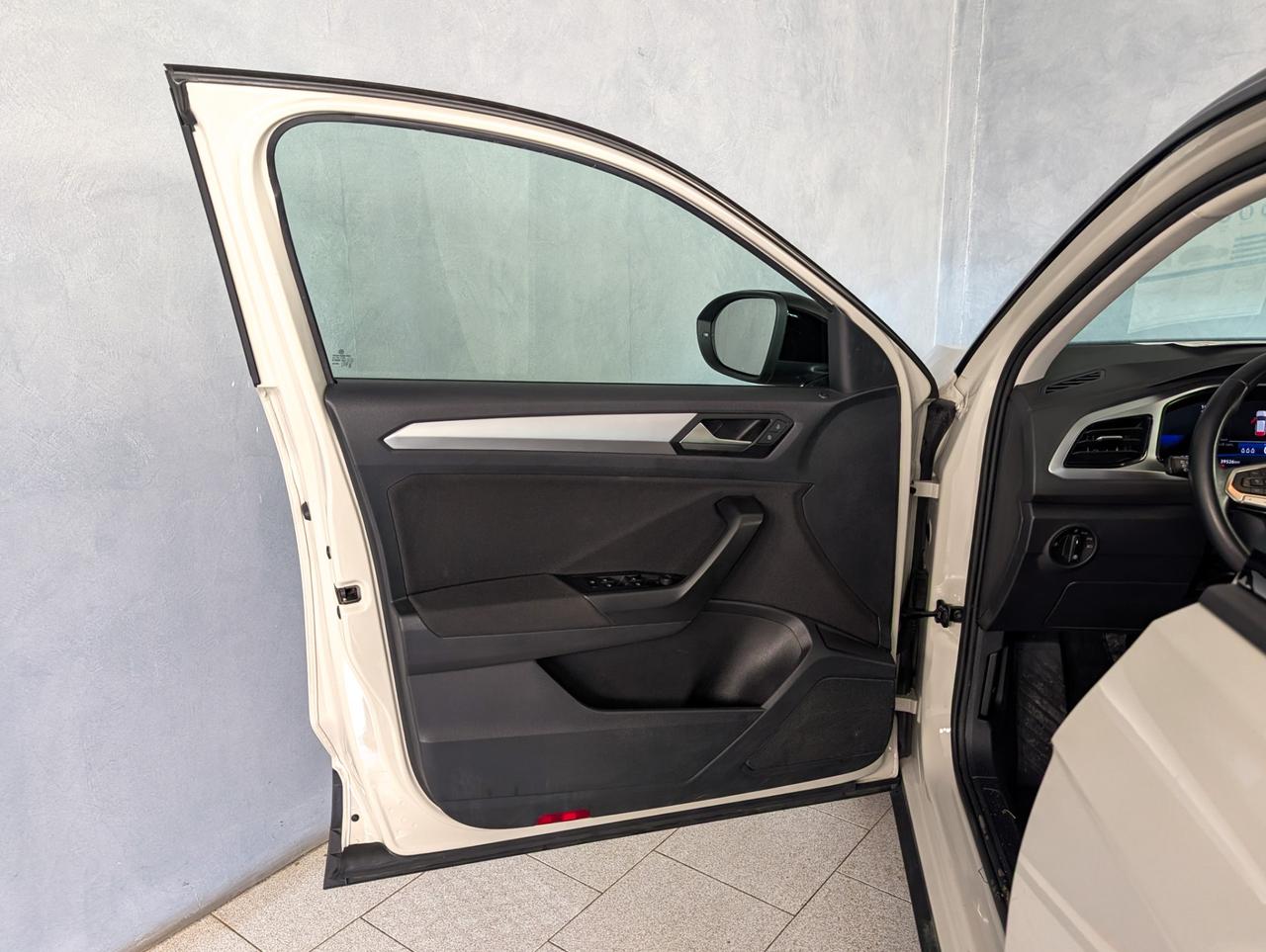 Volkswagen T-Roc 1.0 TSI 110cv Life