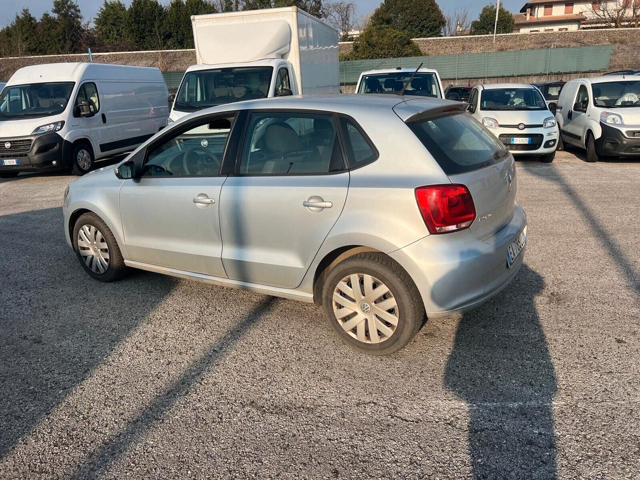 Volkswagen Polo 1.6 TDI 90CV DPF Comfortline-2010