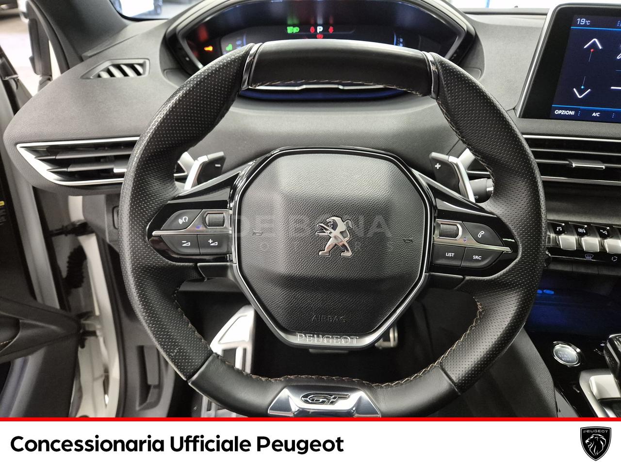 Peugeot 3008 2.0 bluehdi gt s&s 180cv eat8