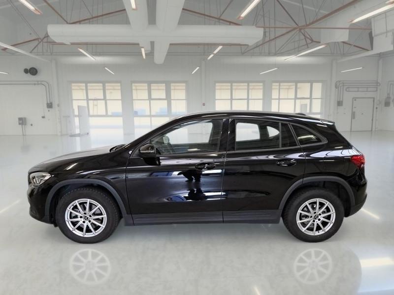 MERCEDES-BENZ GLA 180 D AUTOMATIC BUSINESS EXTRA CROSSOVER