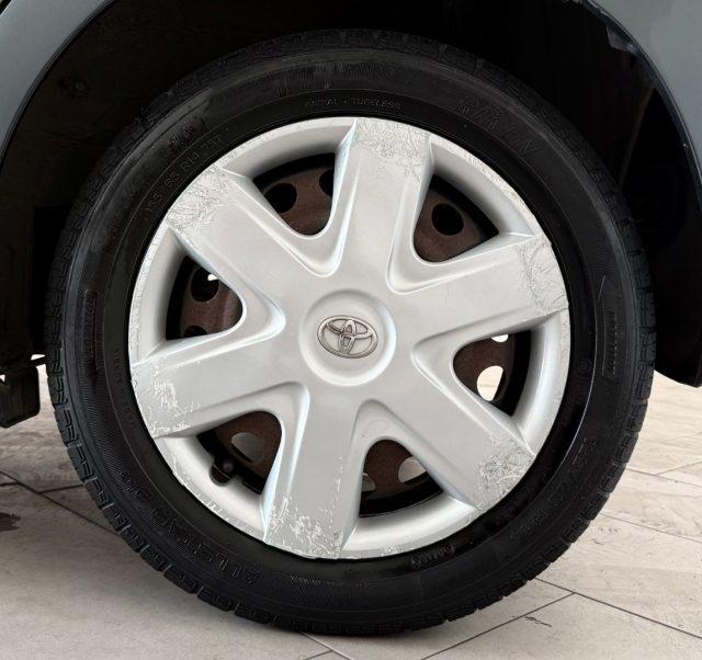 TOYOTA Aygo 1.0 12V VVT-i 5 porte.