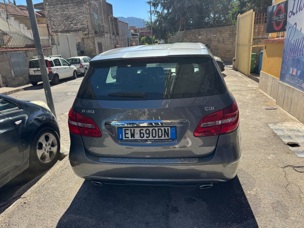 Mercedes-benz B 180 220 CDI Automatic Premium