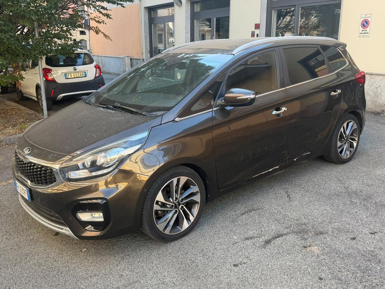 Kia Carens 7 posti full optional