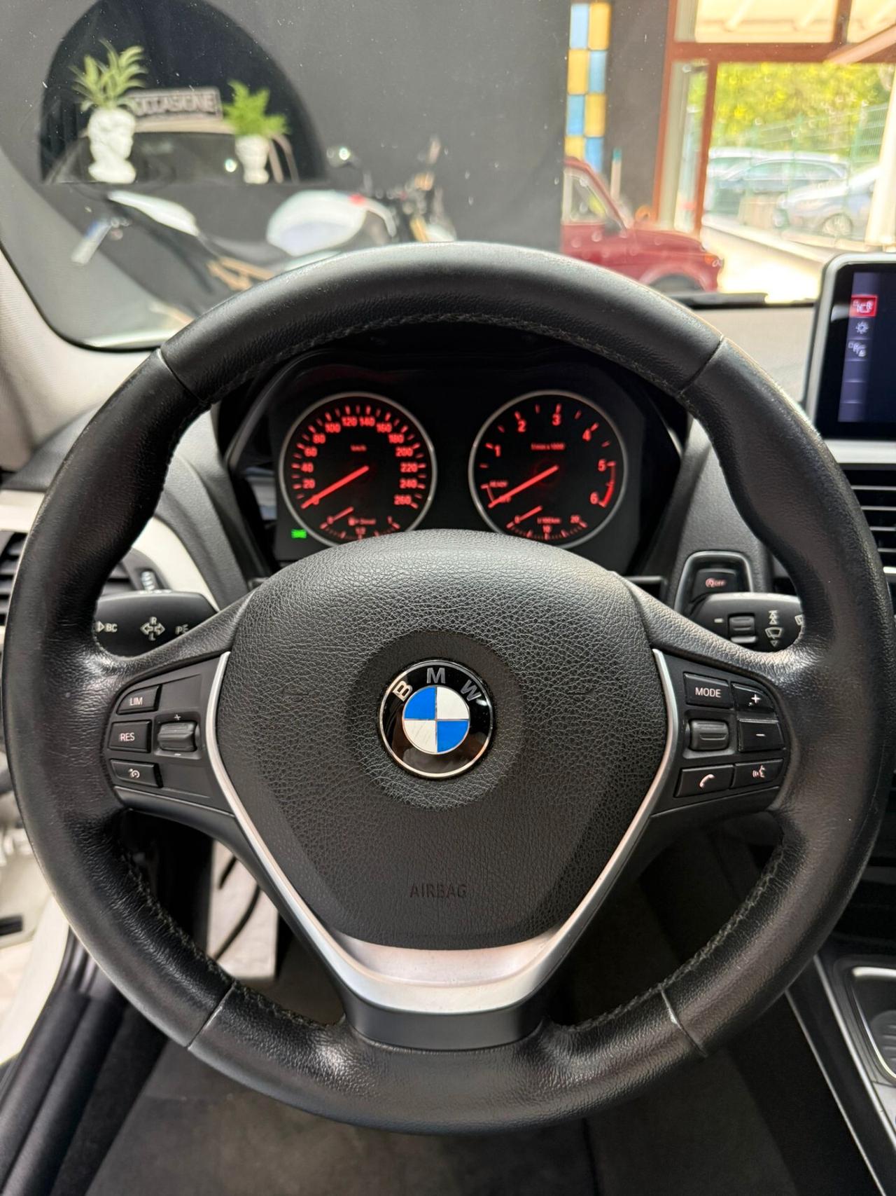 Bmw 118 118d 5p. Sport