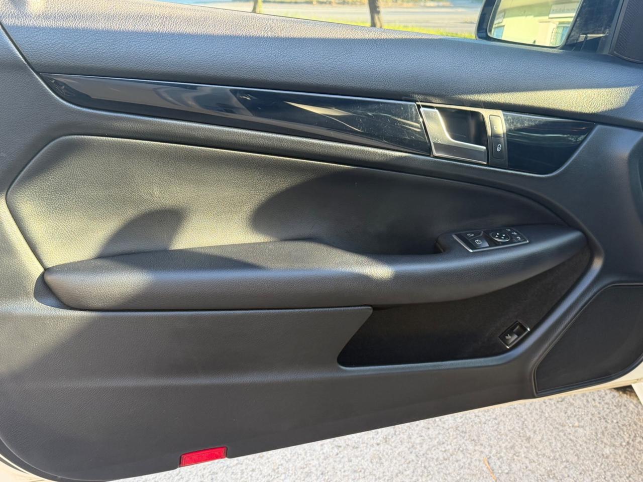 Mercedes-benz C 220 CDI BlueEFFICIENCY Coupé Avantgarde
