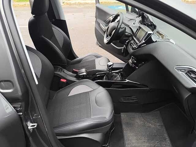 Peugeot 2008 BlueHDi 100 S&S Allure