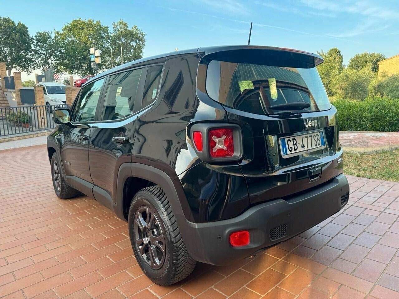 Jeep Renegade 1.6 Mjt TOTAL BLACK soli 72000 KM da 180mese
