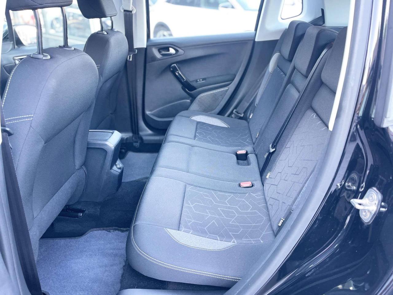 Peugeot 2008 1.2 Benzina 83CV E6 Neo - 2019