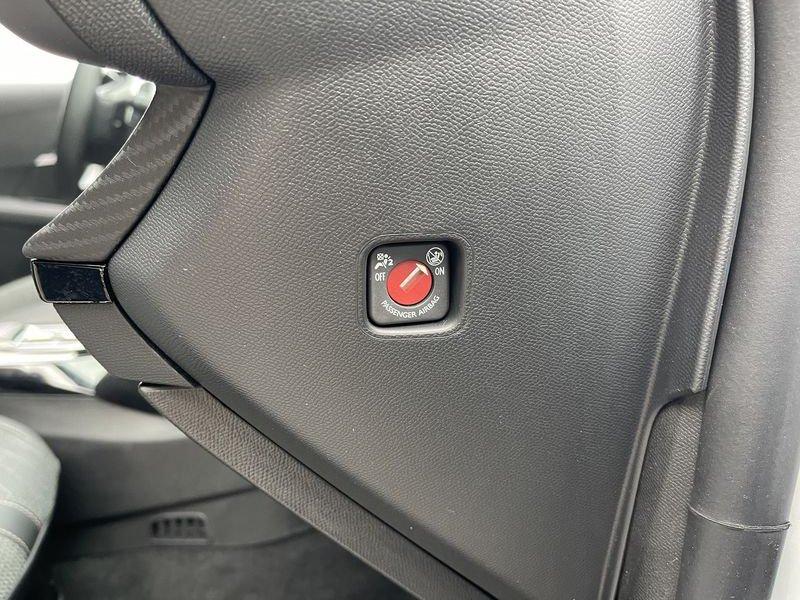 Peugeot 208 1.2 hybrid Allure 110cv e-dcs 6 - AZIENDALE