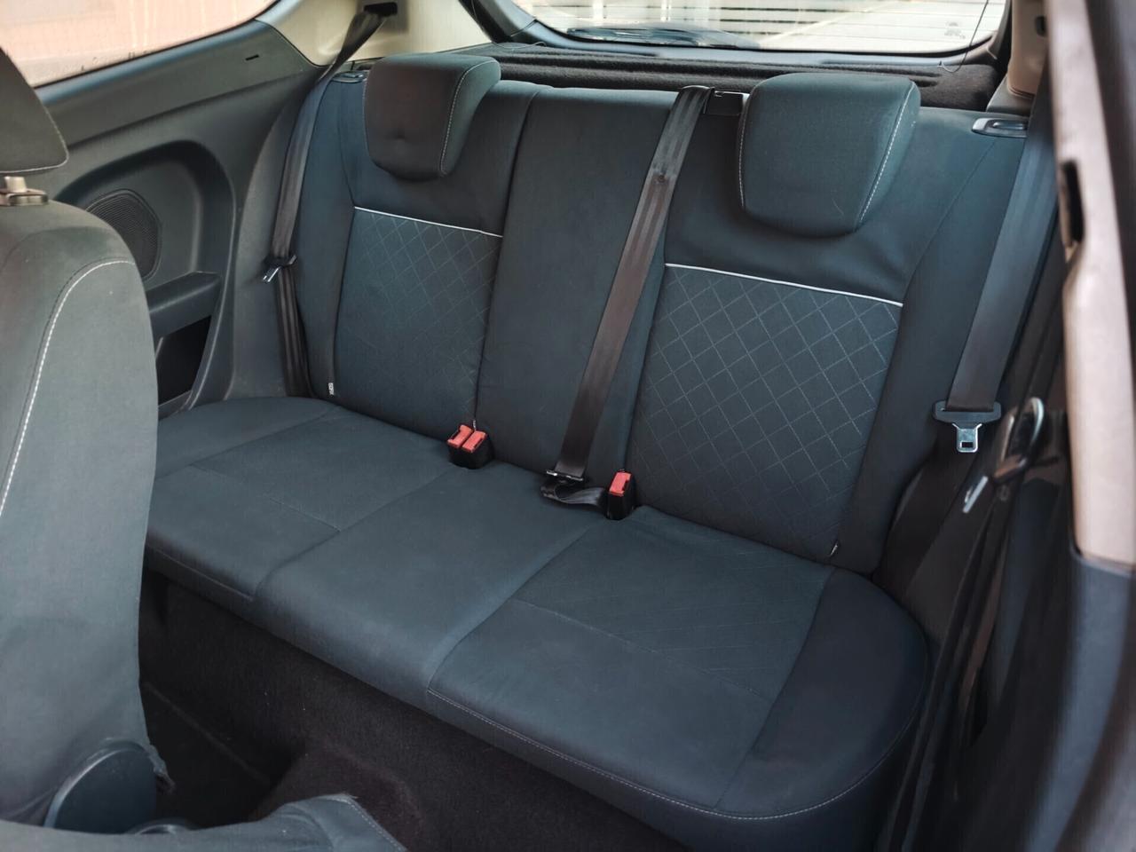 Ford Fiesta 1.2 Benz Titanium euro 5 60CV