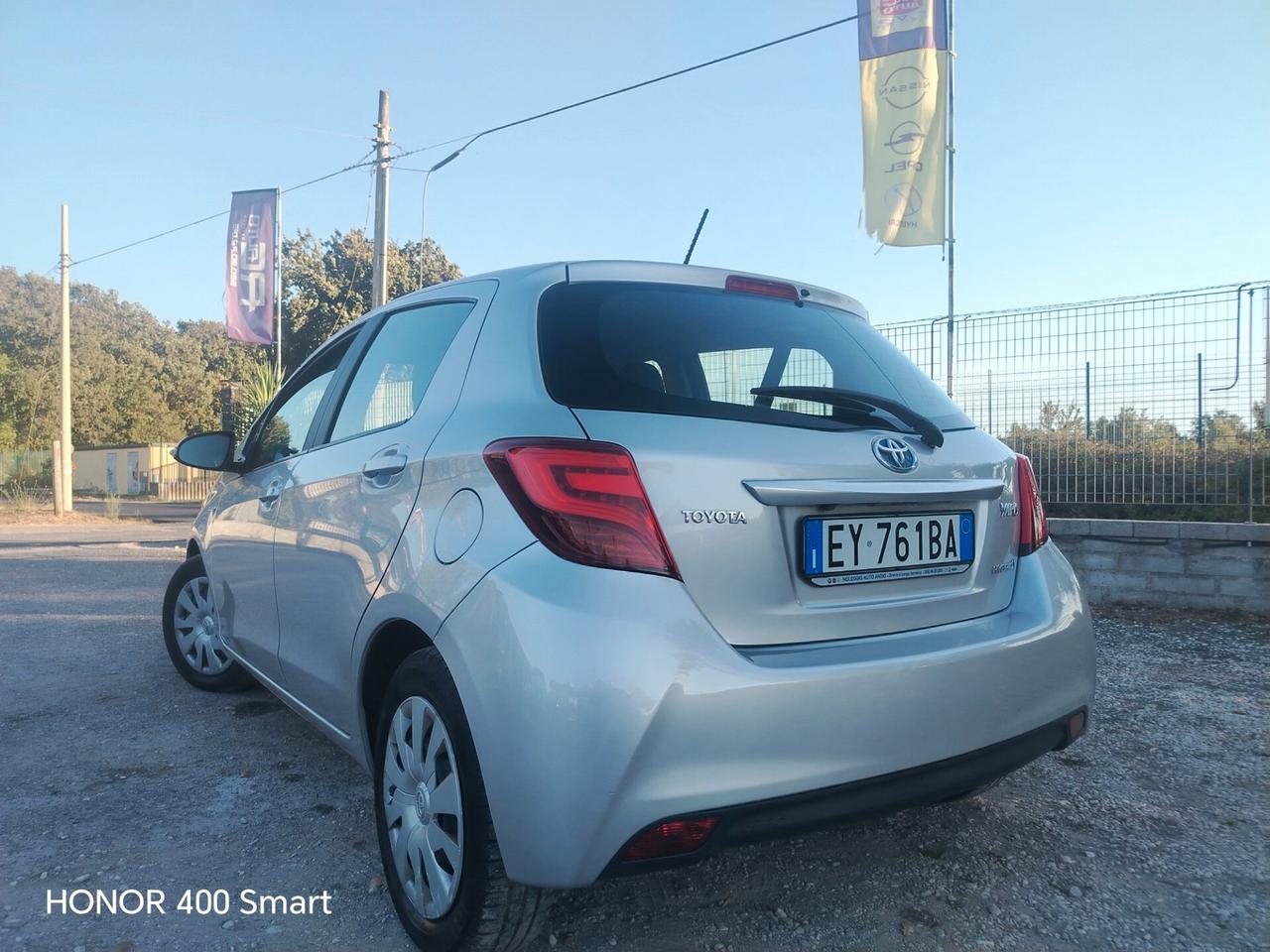Toyota Yaris hybrid 1.5