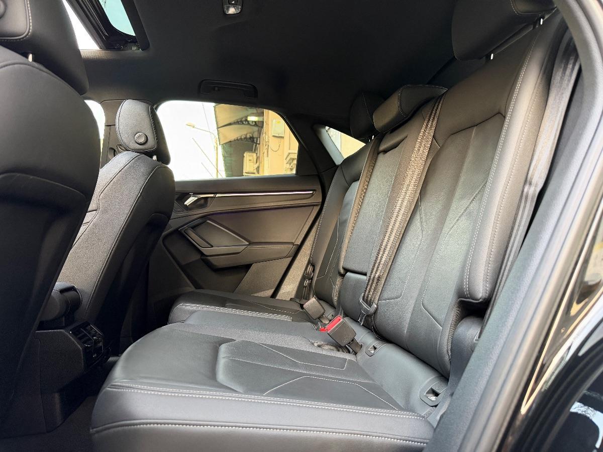 Audi Q3 Sportback 35TDI Quattro S-line Identity Black 150CV