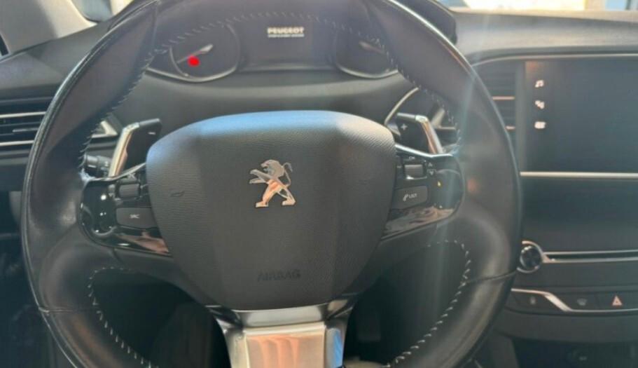 Peugeot 308 BlueHDi 130 S&S EAT8 SW Business Aut.