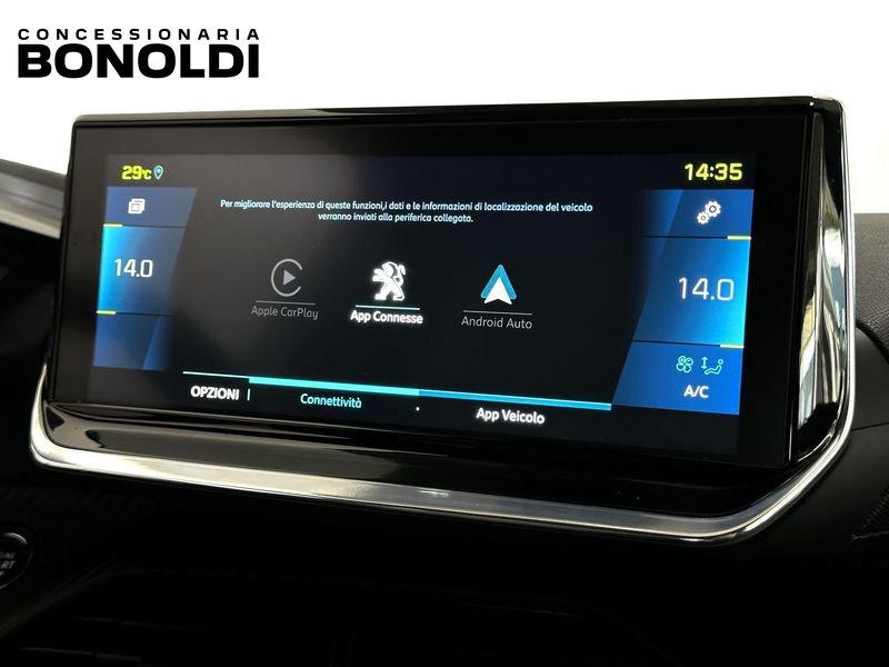 Peugeot 2008 motore elettrico 136 CV GT Pack