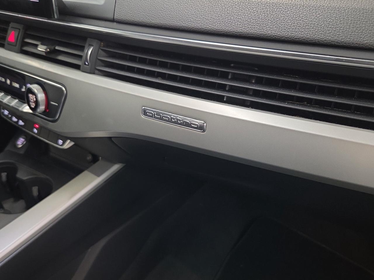 Audi A4 Avant 45 TFSI quattro S tronic line edition