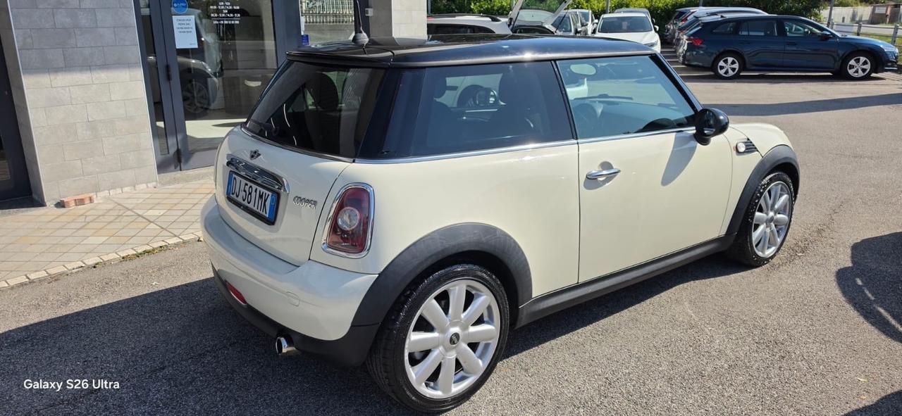 Mini 1.6 16V One Chili Cabrio
