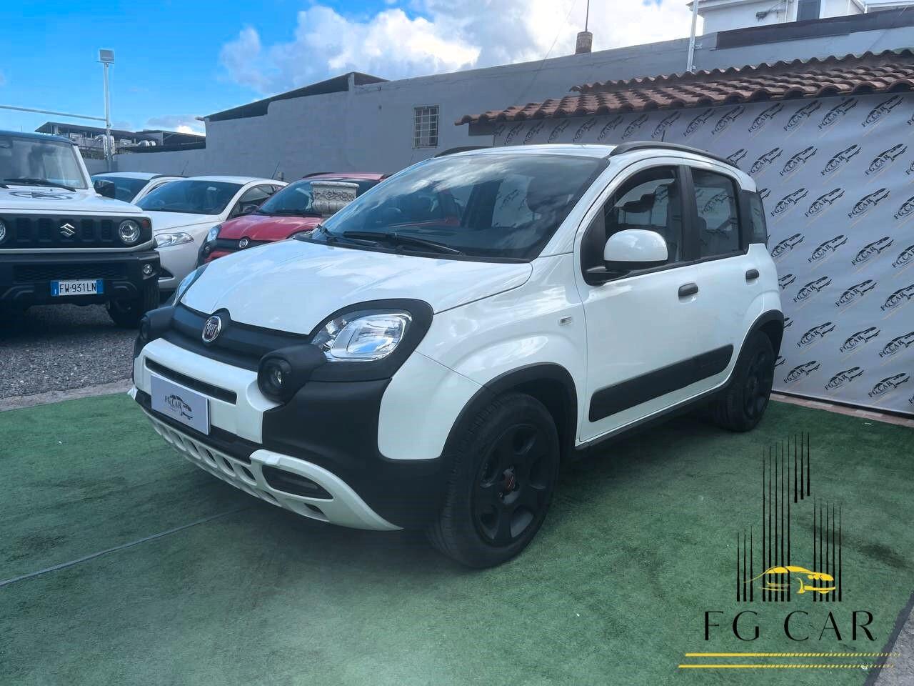 Fiat Panda 1.0 FireFly S&S Hybrid City Cross 12/2022