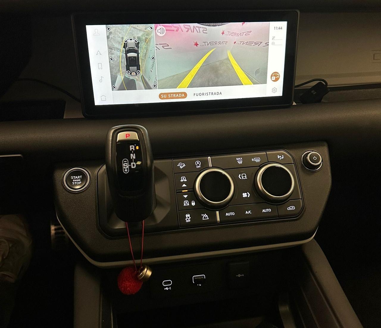 Land Rover Defender 110 2.0 SD4 AWD Auto 75° ANNIVERSARIO