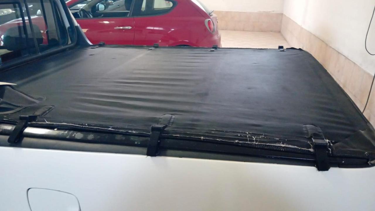 Fiat Strada 1.9 diesel Pick-up -BEN TENUTO-