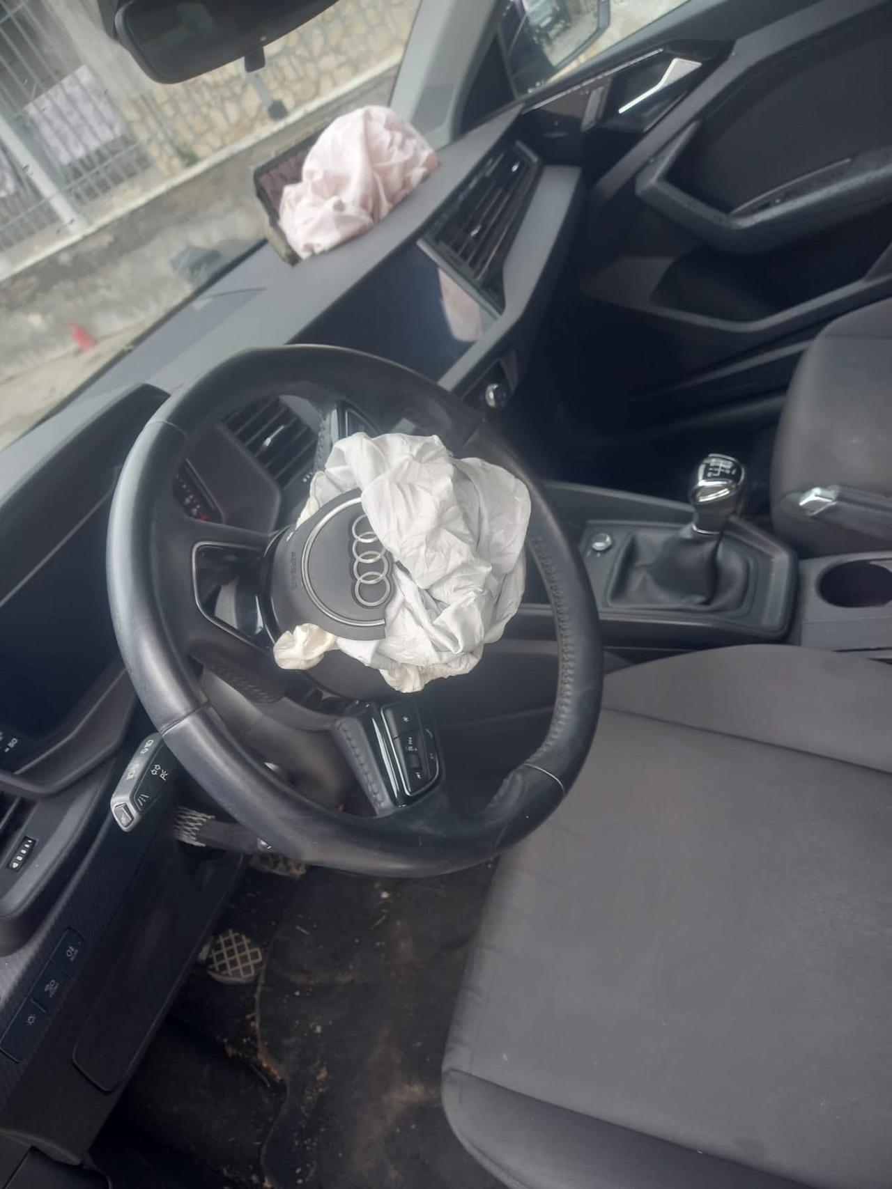 Audi A1 sinistrata incidentata