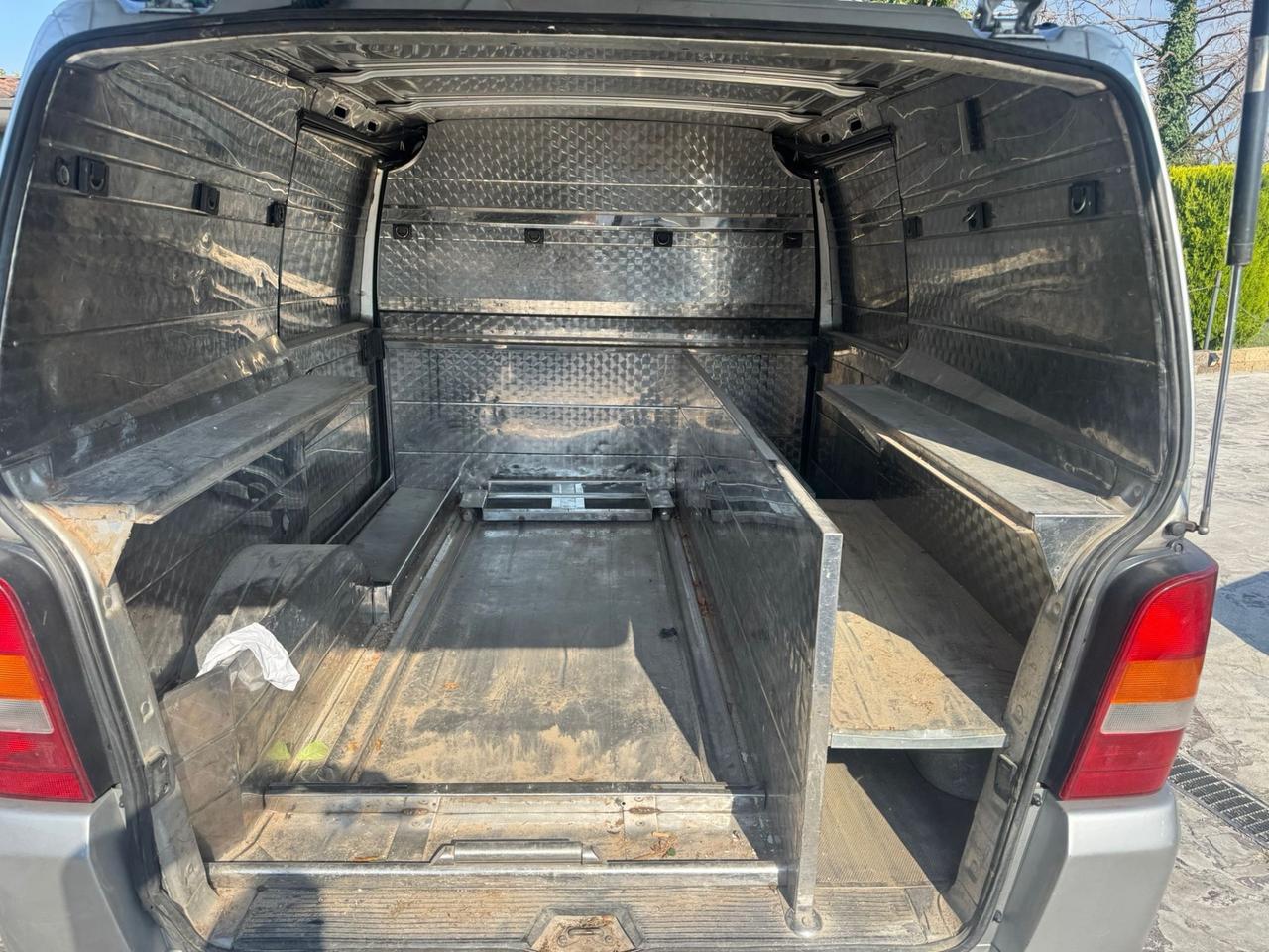Mercedes-benz Vito MERCEDES-benz (AUTOFUNEBRE PER TRASPORTO SALME)