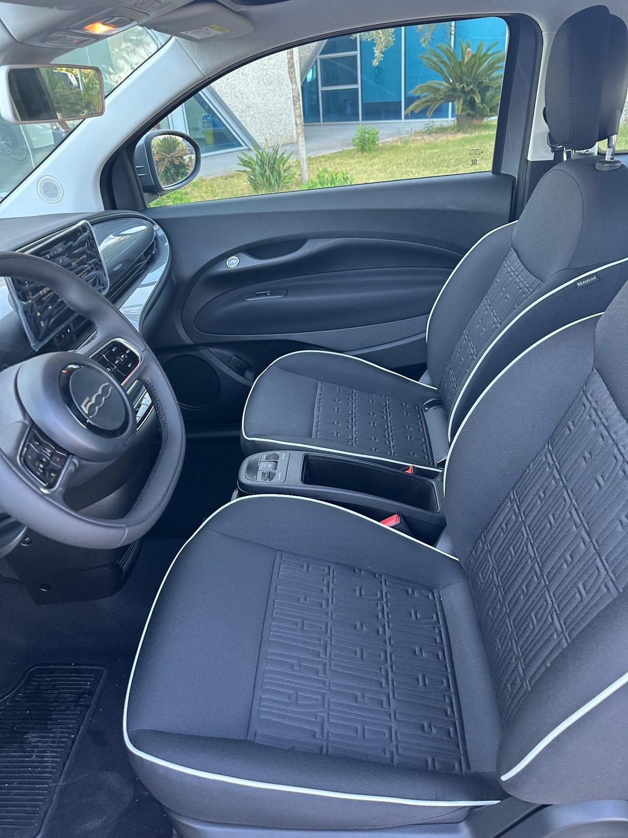 Fiat 500e Cabrio offerta T-Stock prezzo imperdibile