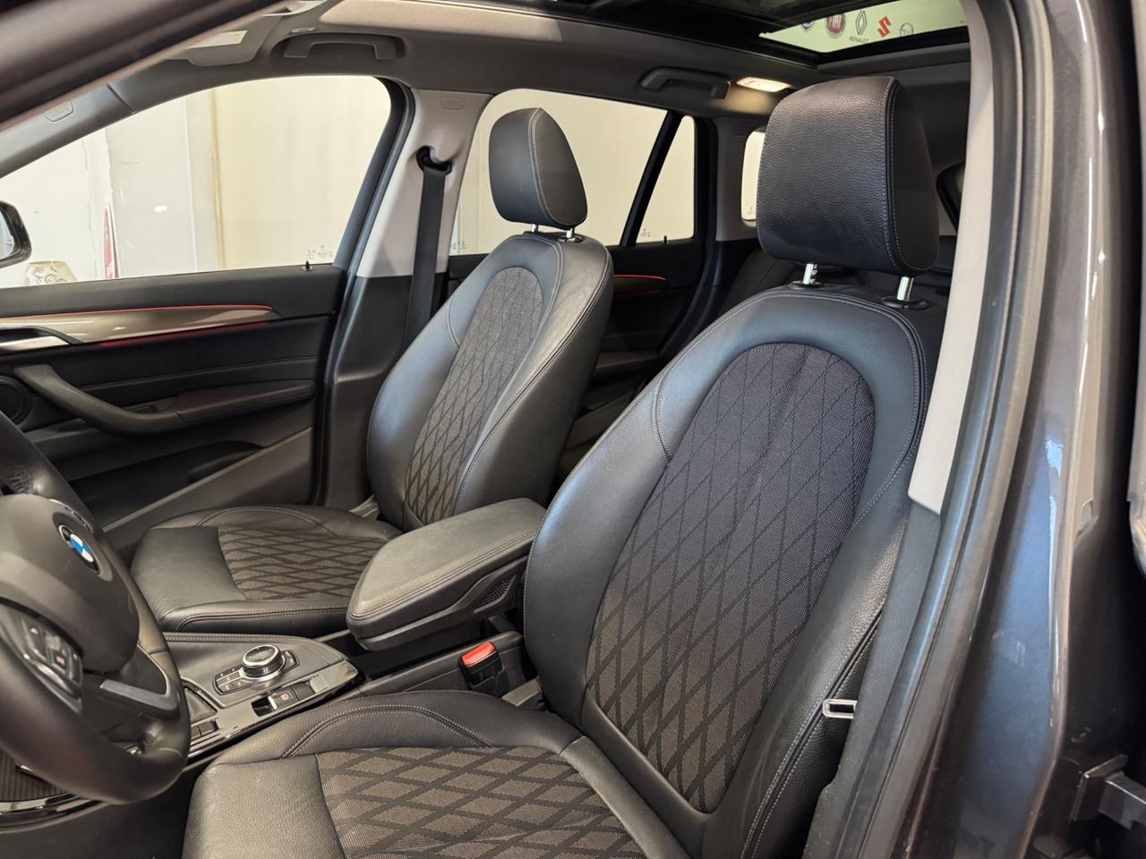 BMW X1 SDRIVE 18d AUT. XLINE - TETTO