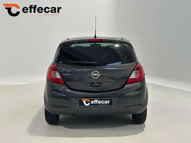 Opel Corsa 1.2 5 porte NEOPATENTATI