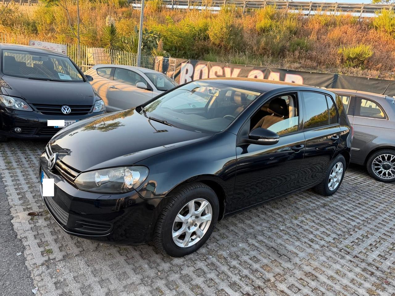 Volkswagen Golf 1.6 TDI DPF 5p. Trendline-04/2010