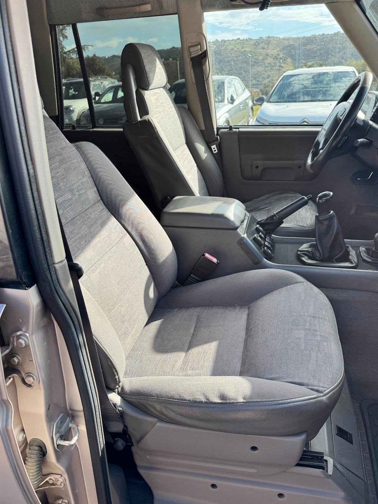 Land Rover Discovery 2.5 Td5 5 porte Luxury