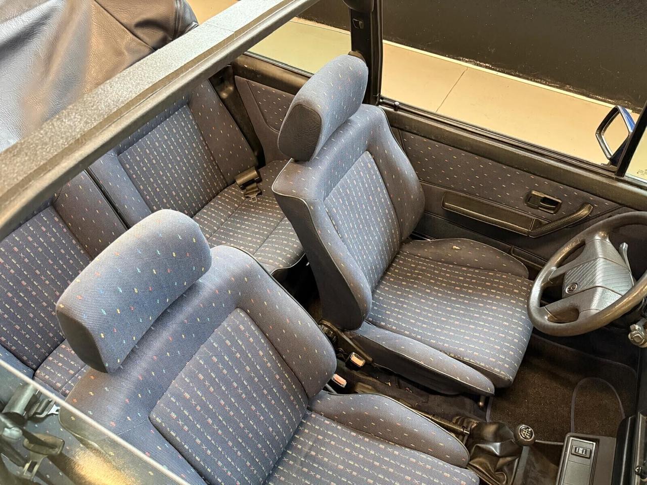 Volkswagen Golf Cabriolet 1.8