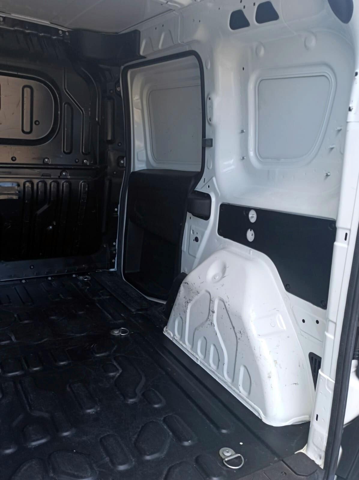 Fiat Doblo Doblò 1.4 T-Jet 16V Natural Power Lounge