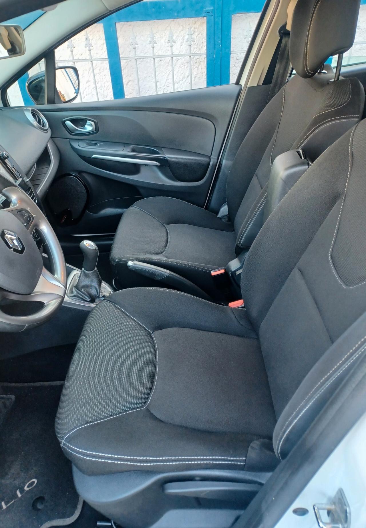 Renault Clio 1.5 DCI COSTUME NATIONAL