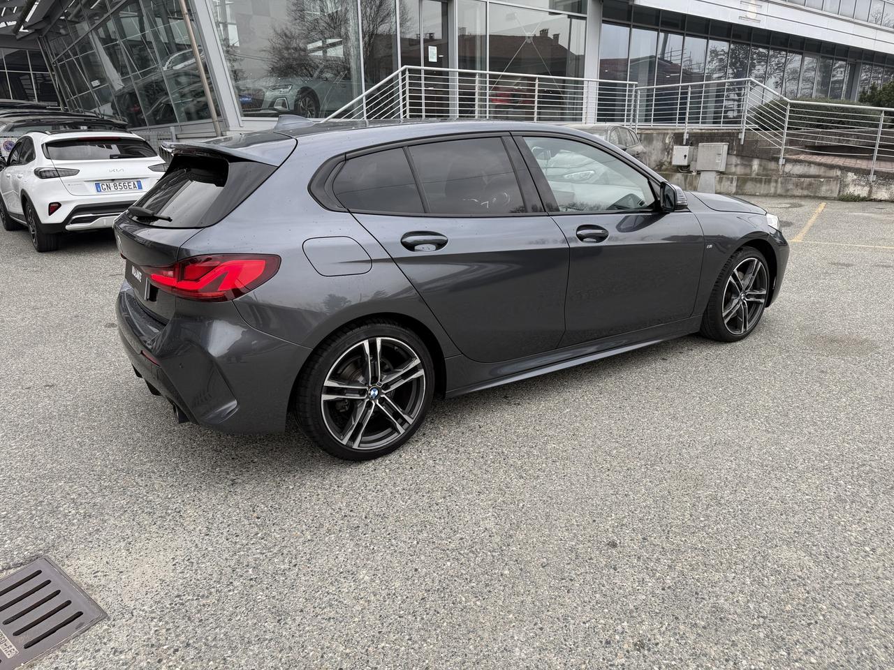 BMW Serie 1 118d msport auto