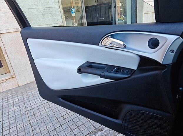 LANCIA Ypsilon 1.2 Benzina 69cv *UNYCA* - 2011