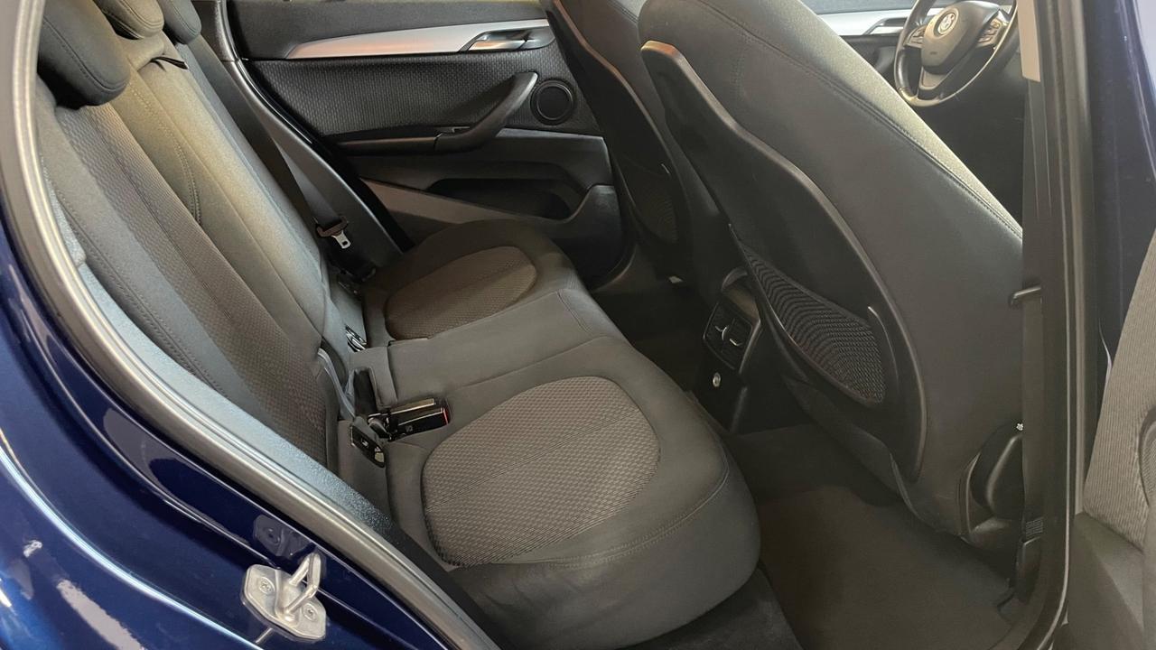 Bmw X1 sDrive18d Advantage