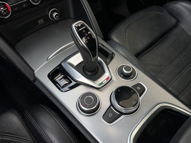 ALFA ROMEO Stelvio 2.2 Turbodiesel 210 CV AT8 Q4 Veloce