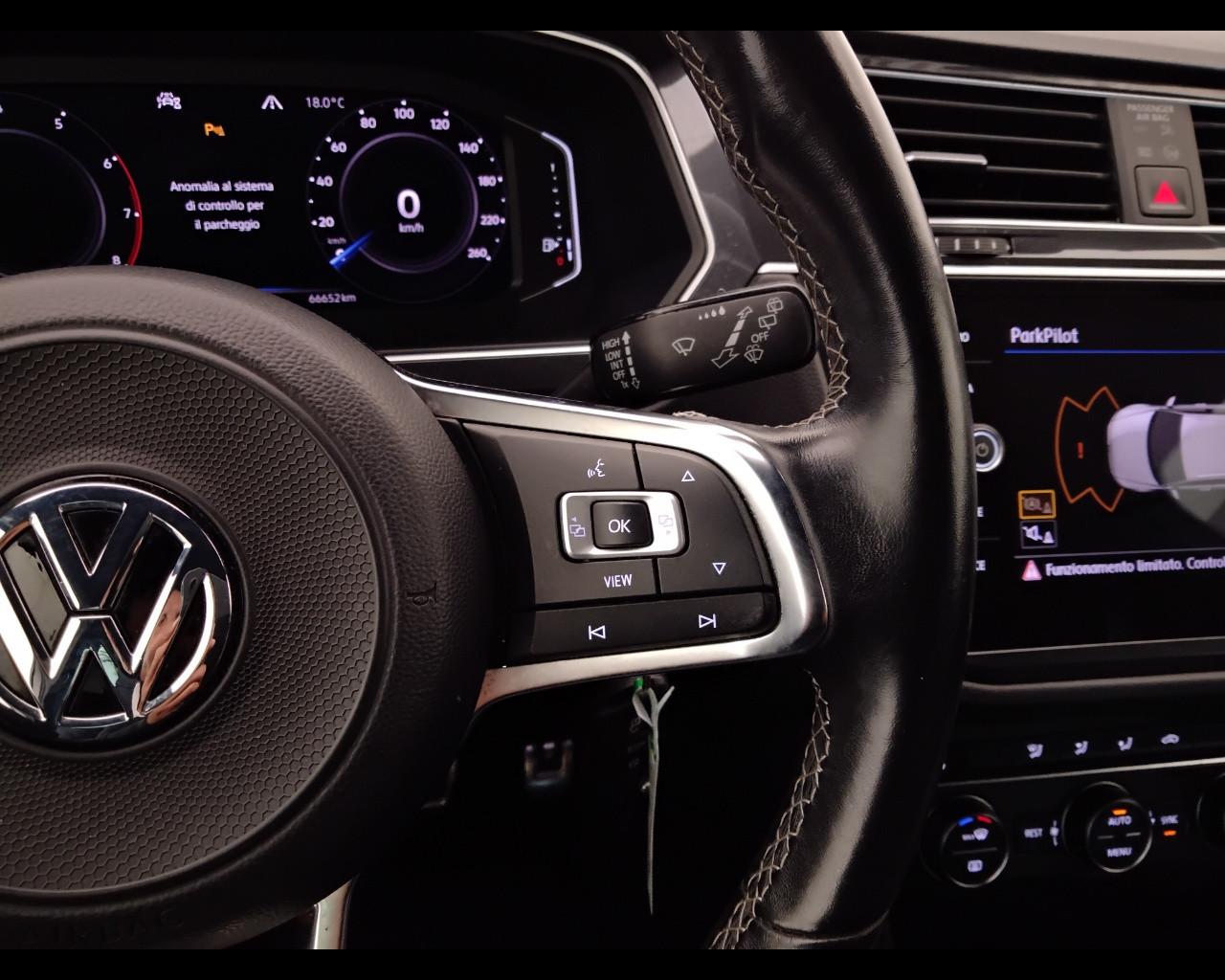 VOLKSWAGEN Tiguan II 2016 - Tiguan 1.5 tsi Sport 130cv