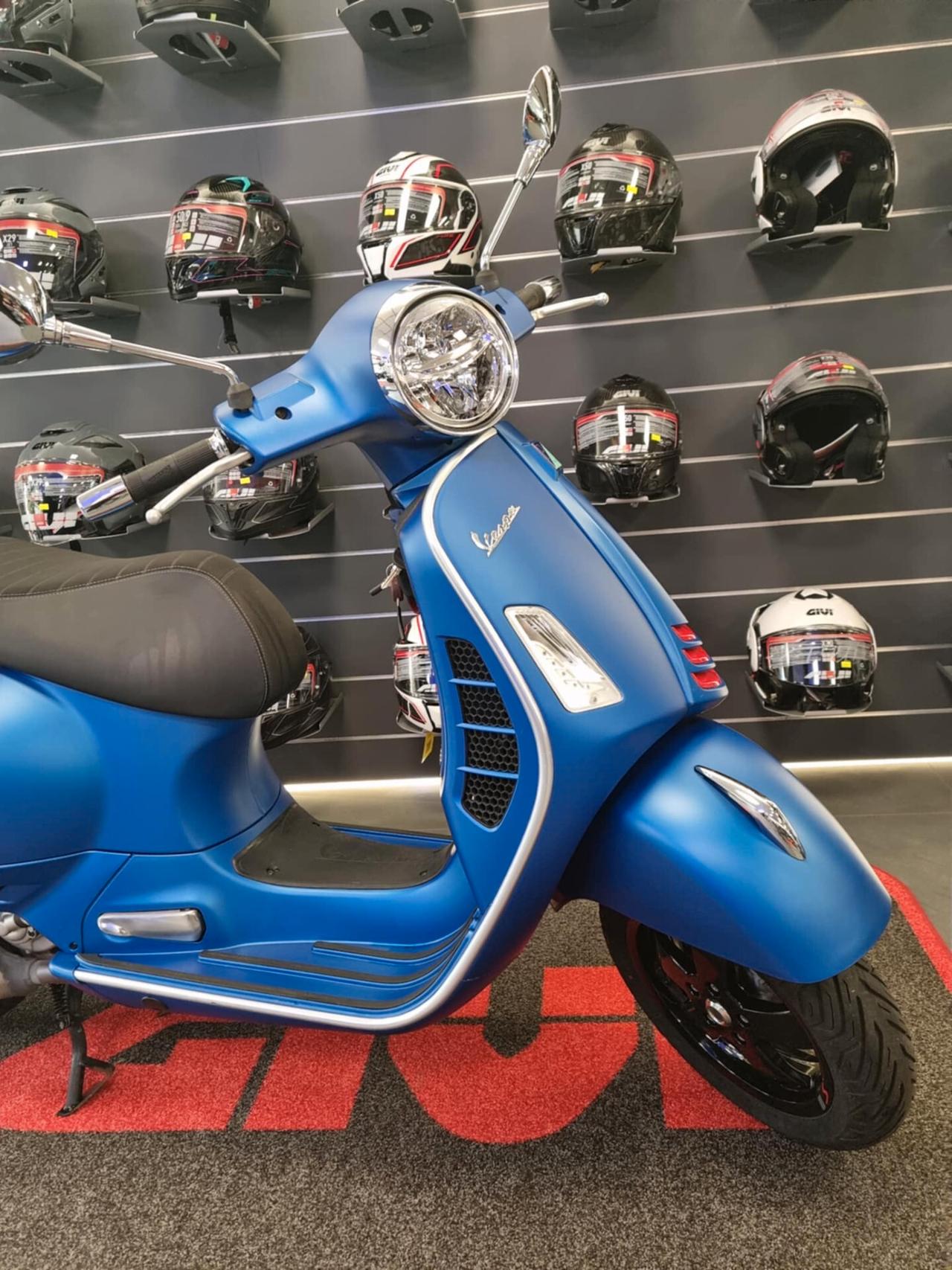 Piaggio Vespa 300 GTS SUPER - 2019 - 5874 KM