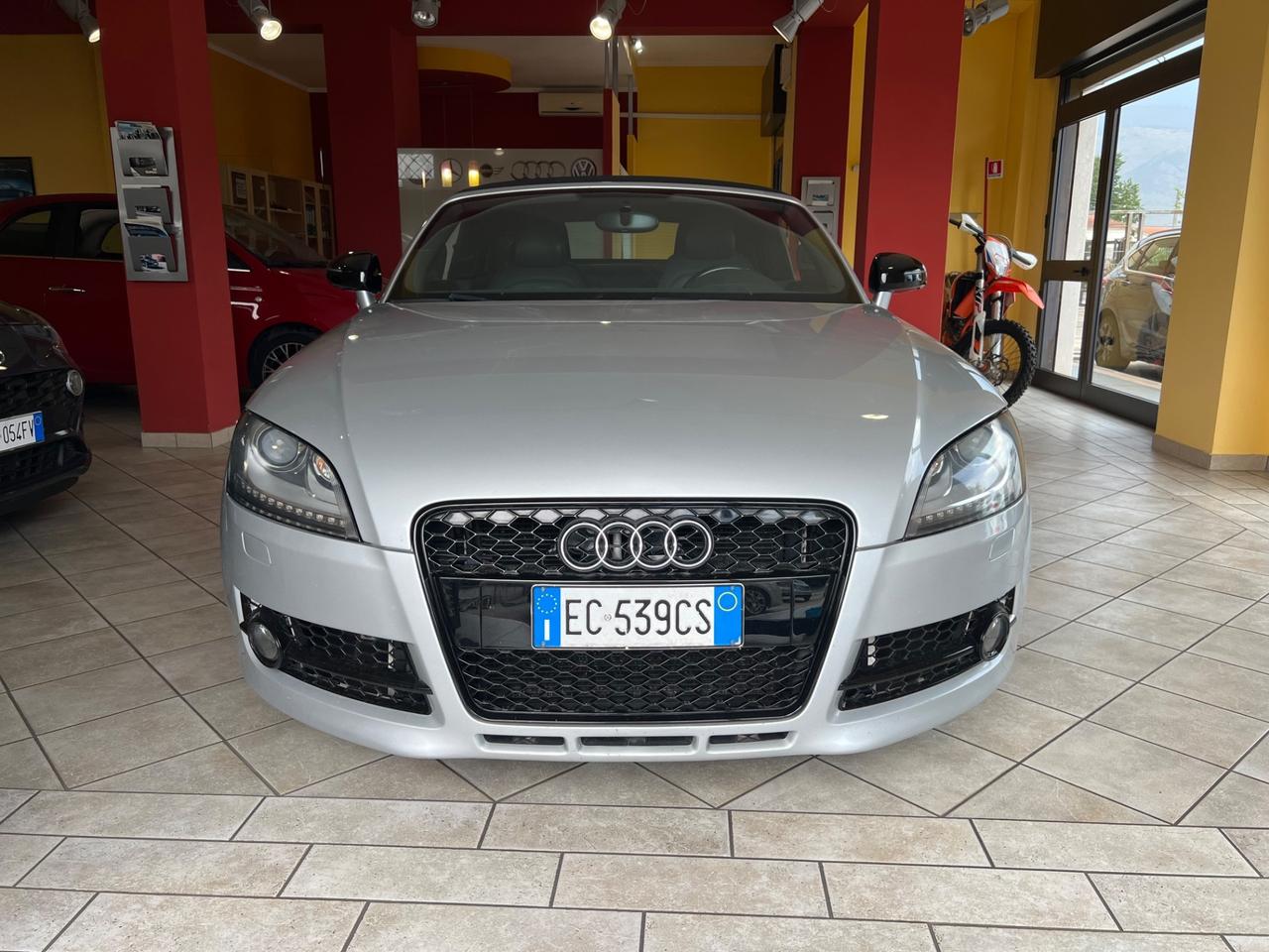 Audi TT Roadster 1.8 TFSI S tronic Advanced plus