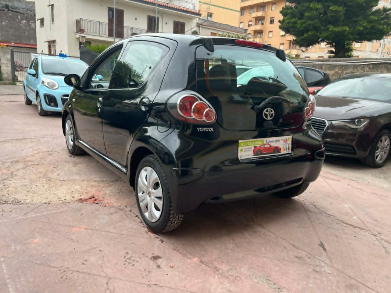 TOYOTA AYGO 1.0 68CV 2013 EURO 5 FULL BENZINA