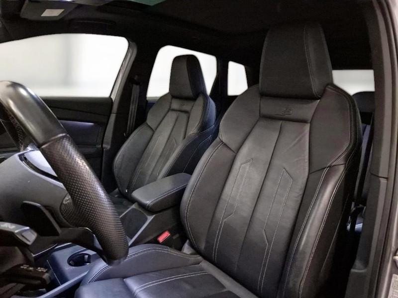 AUDI Q4 45 e-tron quattro S line edition