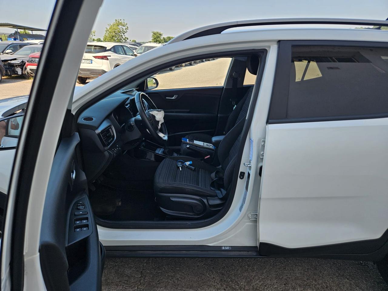 Kia Stonic 1.0 t-gdi mhev 100cv imt START INCIDENTATA