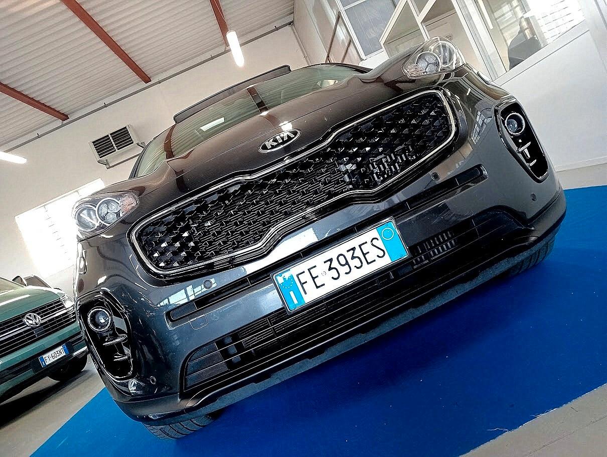 Kia Sportage 1.7 CRDI TETTO GANCIO CAMERA LED 19" BELLISSIMA
