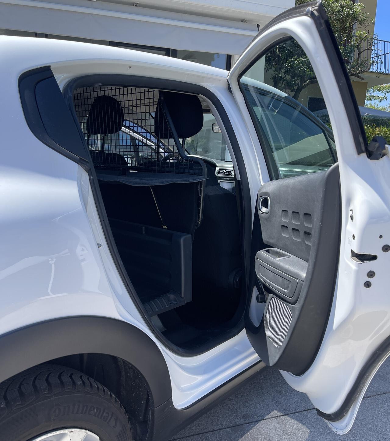 Citroen C3 HDi 100 Autocarro 2 posti