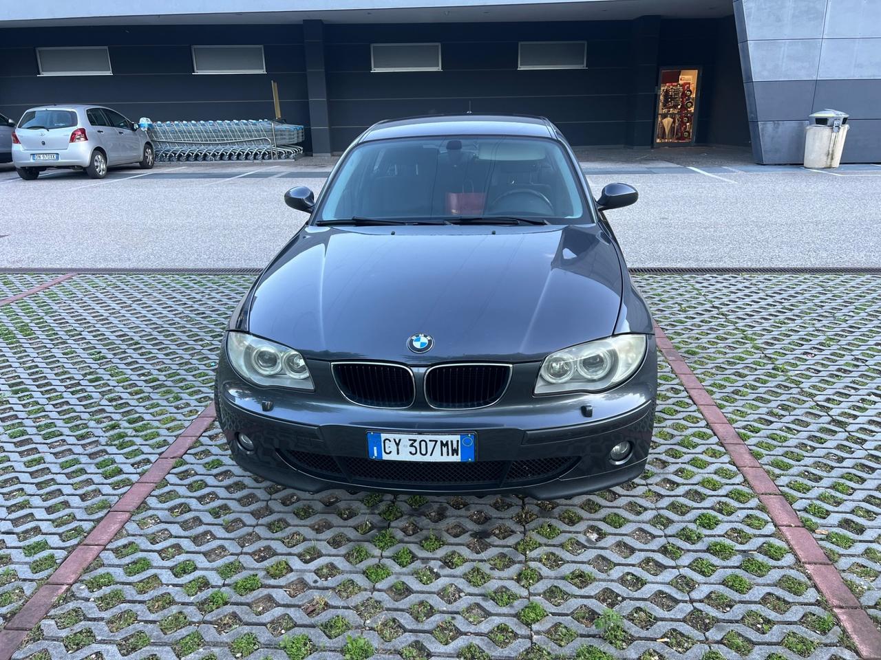 Bmw 118 118d cat 5 porte Attiva